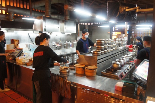 新竹餐廳推薦,新竹美食餐廳推薦,新竹推薦美食餐廳,新竹活蝦餐廳,新竹聚餐餐廳,新竹美食餐廳,新竹海鮮餐廳,新竹火鍋餐廳,新竹海產料理餐廳,新竹螃蟹活蝦餐廳,新竹餐廳推薦ptt,新竹美食推薦ptt,新竹聚餐推薦ptt